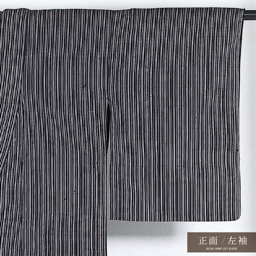 洗える着物 木綿の紬 単衣 身丈143cm 裄丈62cm 木綿 Aランク カジュアル バチ衿 Sサイズ 縞 グレー系 RP 1223-17371