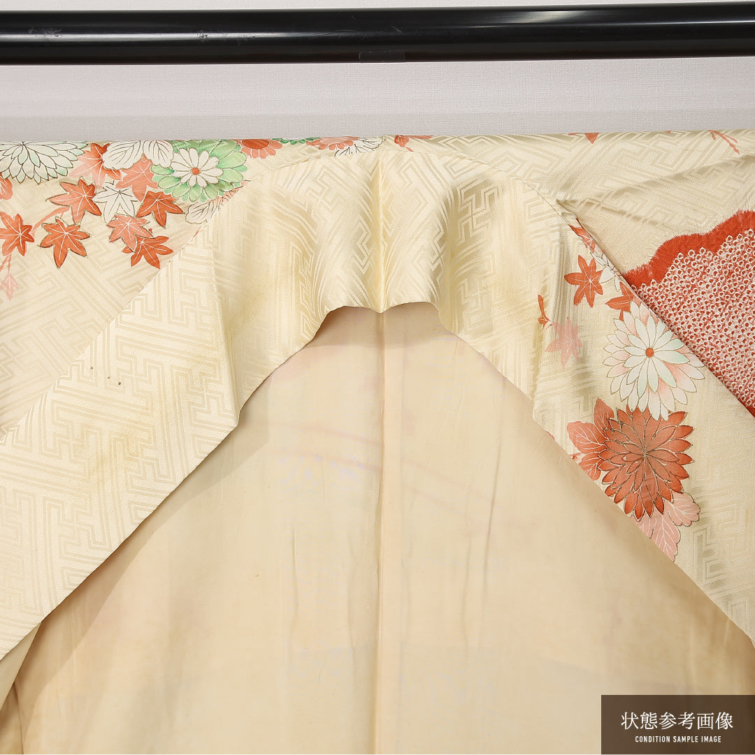 振袖 袷 身丈153cm 裄丈65cm 正絹 Cランク 一つ紋 (五三桐) フォーマル 広衿 Sサイズ 花車 ベージュ系 RP 1215-06756