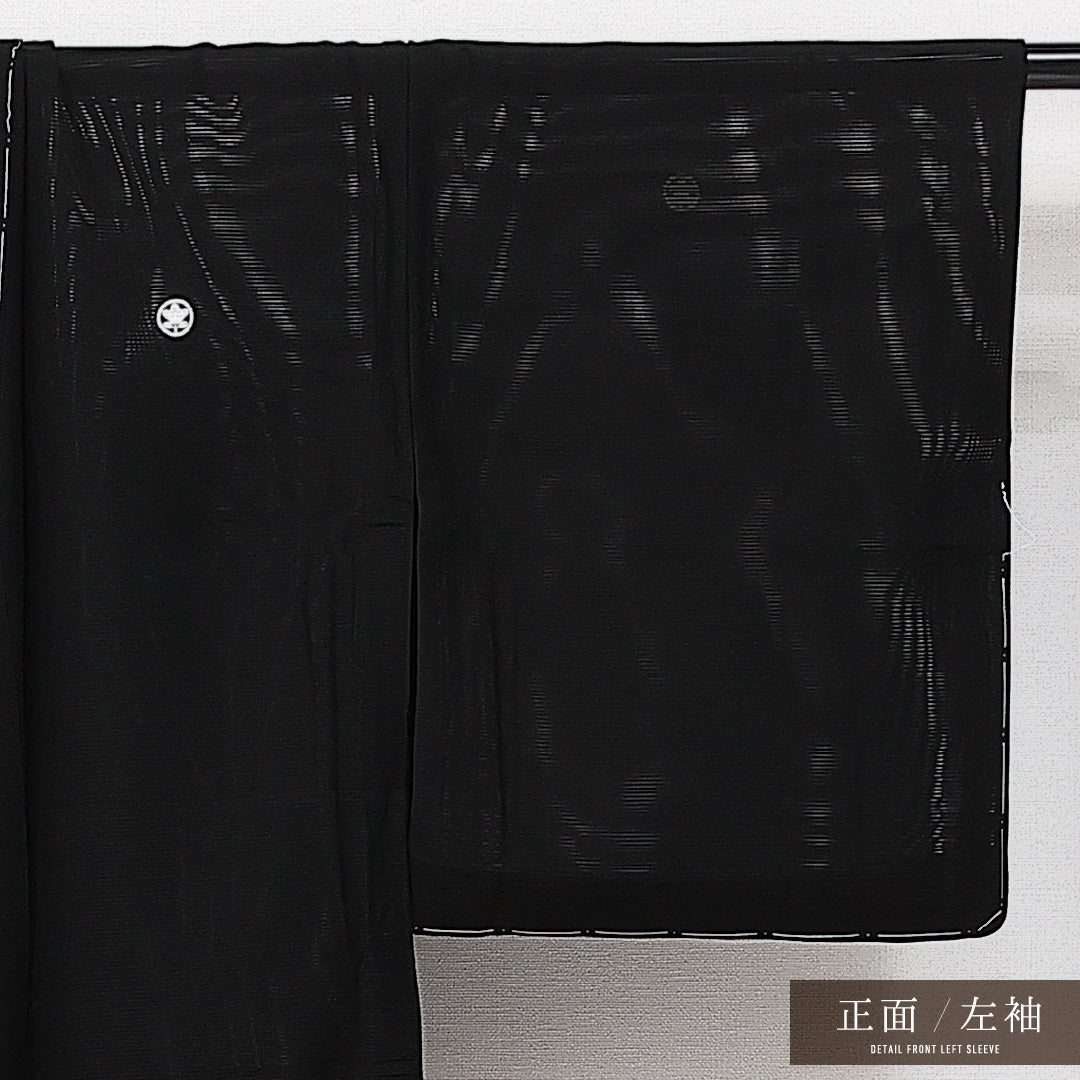 未使用品 夏物 黒紋付 絽 身丈167cm 裄丈64cm 正絹 Nランク 五つ紋 (丸に橘) 弔事用 広衿 XLサイズ しつけ糸 黒系 M4 1230-06888
