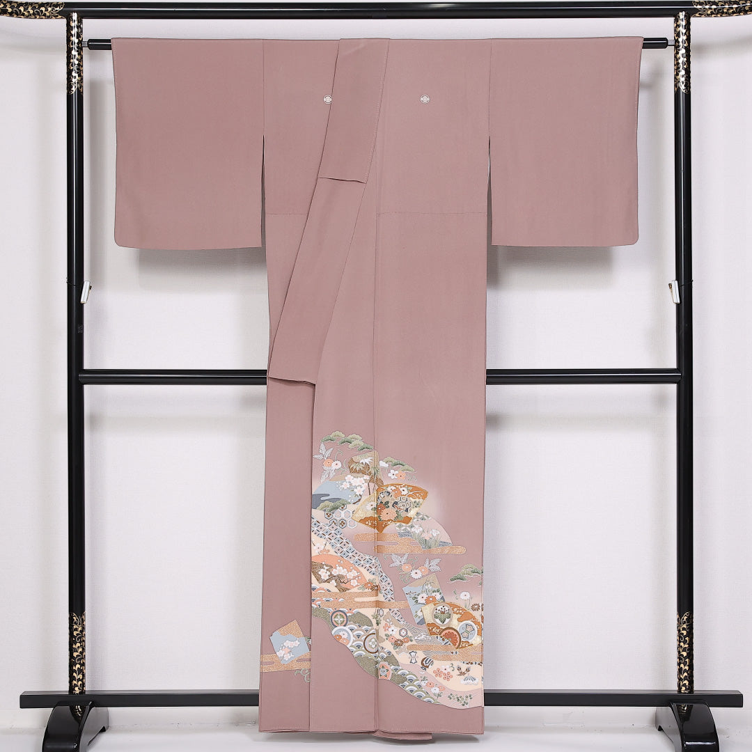 色留袖 袷 身丈157cm 裄丈67cm 正絹 Aランク 三つ紋 (丸に木瓜) フォーマル 広衿 Mサイズ 刺繍 道長取り 扇面文 ピンク系 RP 1214-06556