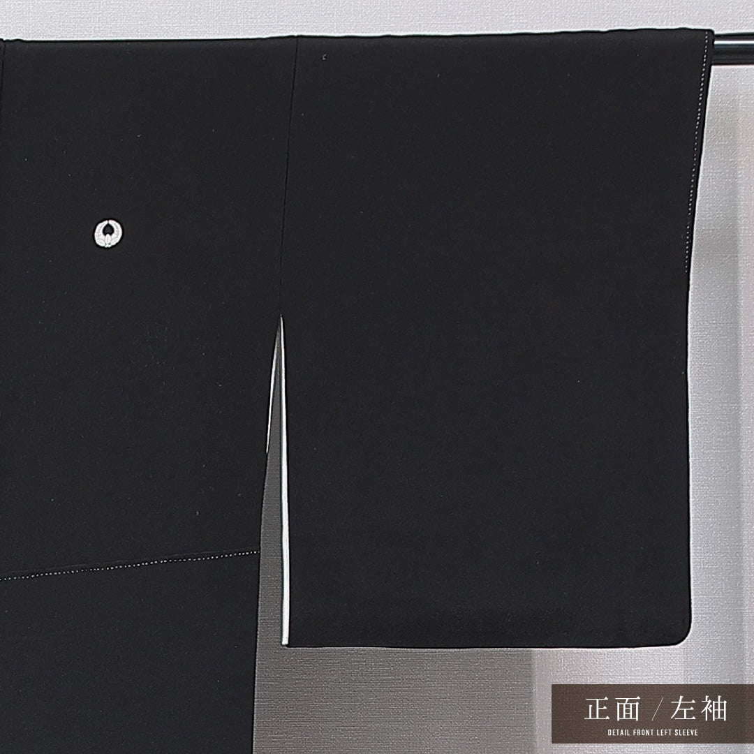 黒留袖 袷 身丈161cm 裄丈64cm 正絹 Sランク 五つ紋 (上り藤) フォーマル 広衿 Lサイズ 刺繍 比翼 落款 鏡裏文 雉 丸文 黒系 RP 1213-07081