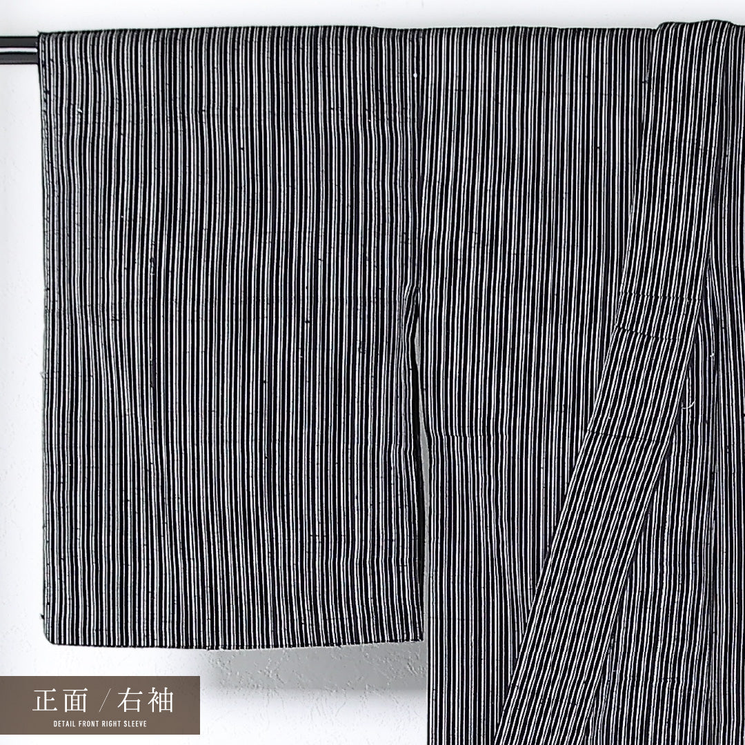 洗える着物 木綿の紬 単衣 身丈143cm 裄丈62cm 木綿 Aランク カジュアル バチ衿 Sサイズ 縞 グレー系 RP 1223-17371