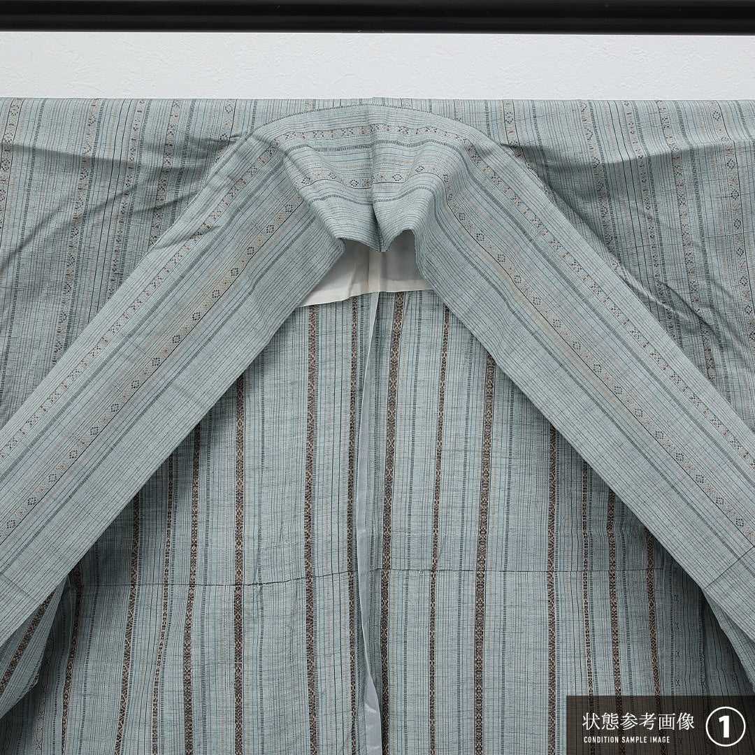 洗える着物 木綿の紬 単衣 身丈168cm 裄丈68cm 木綿 Aランク カジュアル 広衿 XSサイズ 肩当て 縞 グレー系 RP 1223-17278