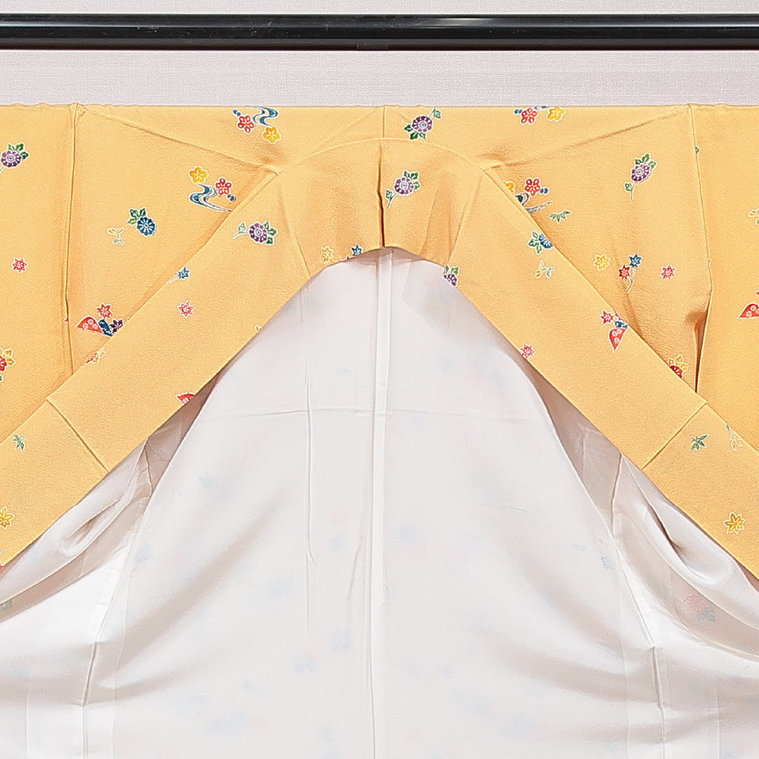 洗える着物 振袖 袷 身丈160cm 裄丈64cm ポリエステル Cランク フォーマル 広衿 Lサイズ 菊 紅葉 黄系 HP 1215-06990