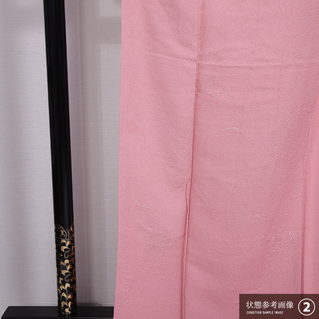 色無地 袷 身丈164cm 裄丈65cm 正絹 Bランク 一つ紋 (五三桐) セミフォーマル 広衿 Lサイズ 織り出し 芝草 菊 ピンク系 RP 1219-11378