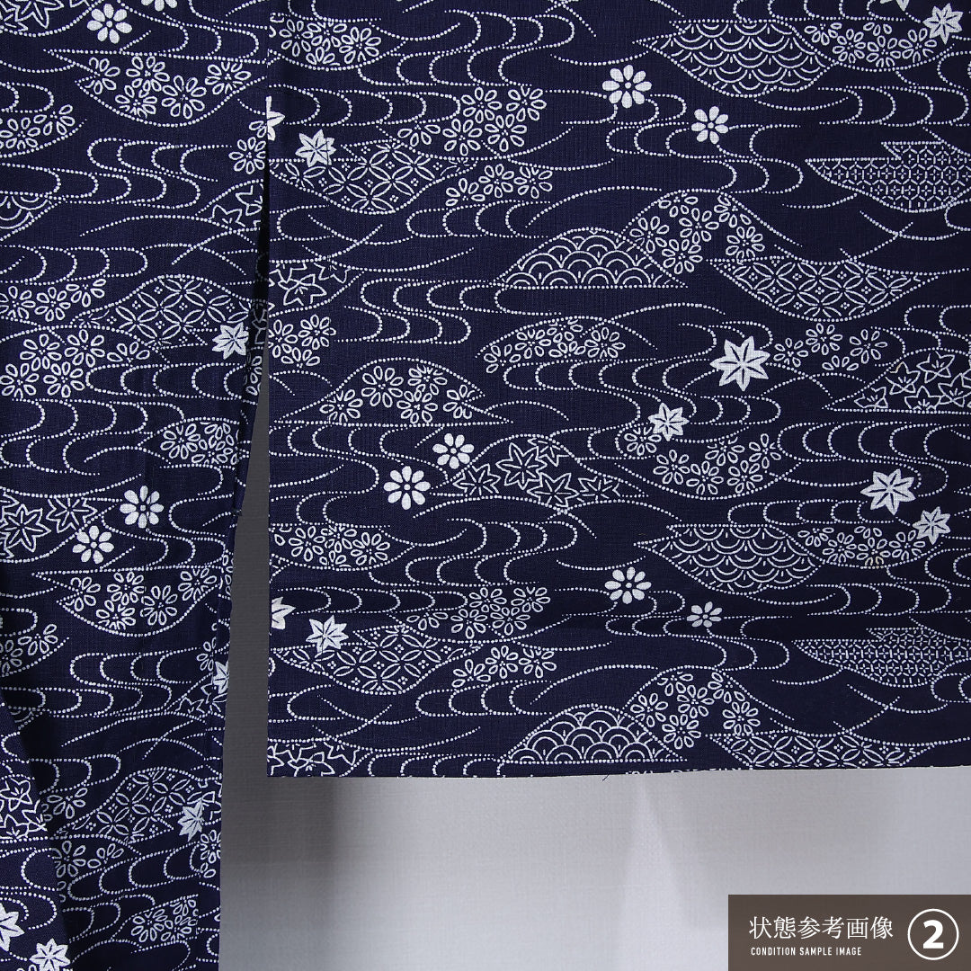 浴衣 身丈159cm 裄丈62cm Bランク M 木綿 洗える着物 単衣 バチ衿 観世水 青海波 菊 楓 カジュアル 紺系 1218-12300