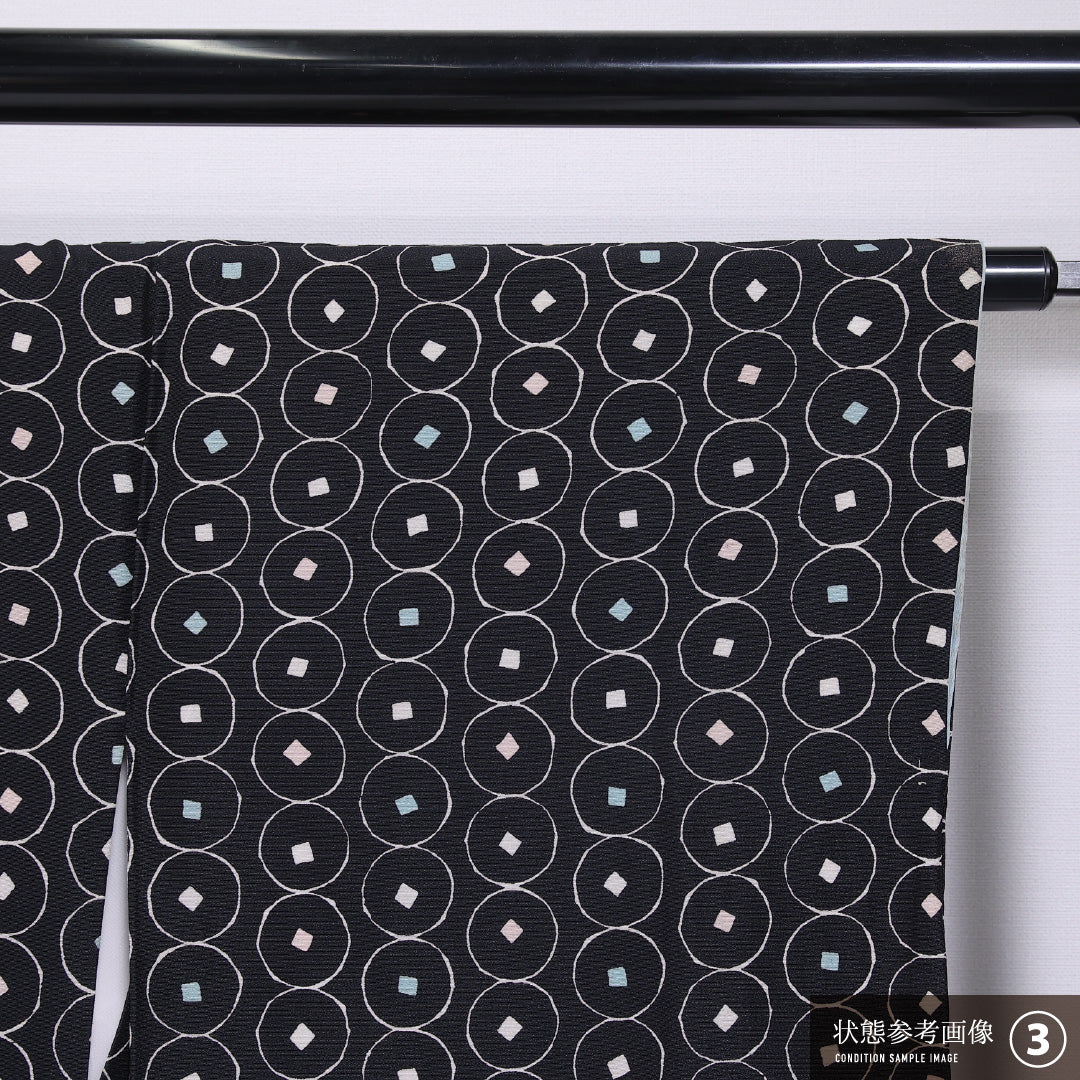 洗える着物 小紋 袷 身丈149cm 裄丈61cm ポリエステル Bランク インフォーマル バチ衿 XSサイズ 創作柄 黒系 HP 1221-11569