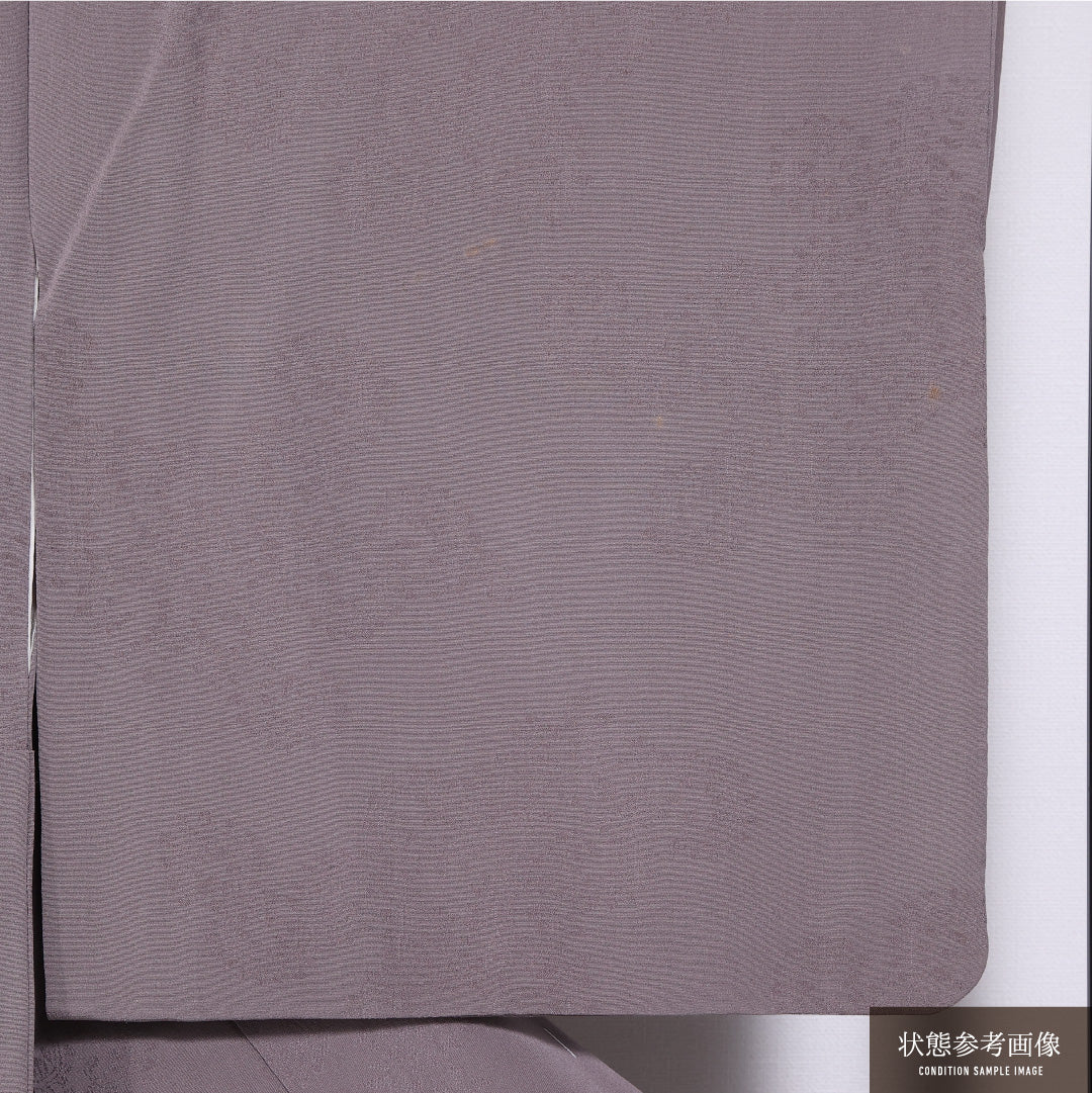 色無地 袷 身丈154cm 裄丈62cm 正絹 Cランク 三つ紋 (五三桐) 紋意匠 (創作柄) セミフォーマル 広衿 Sサイズ 無地 紫系 HP 1219-11551