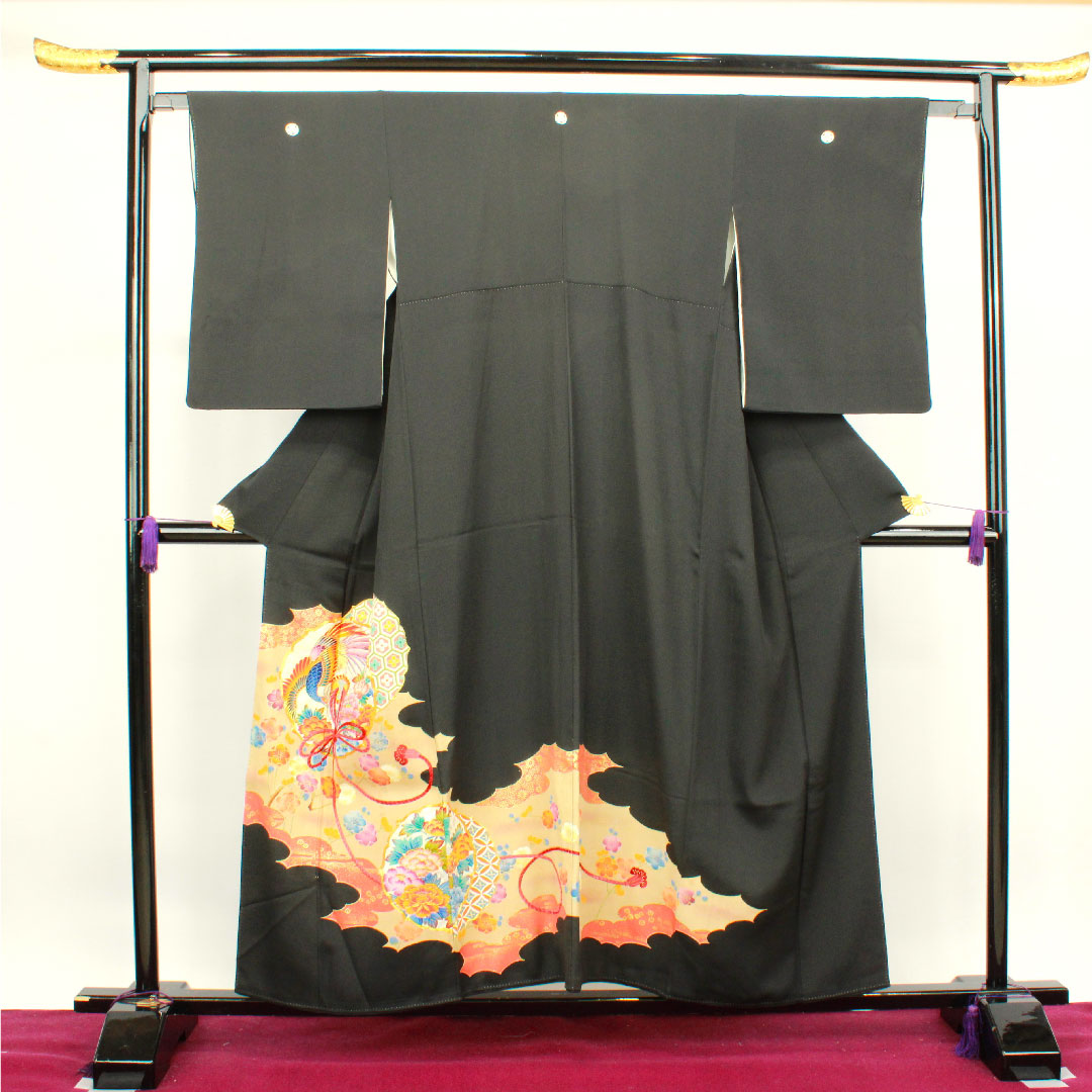 リサイクル着物】黒留袖 身丈155～159cm 裄丈～62cm 袷 京友禅 刺繡 