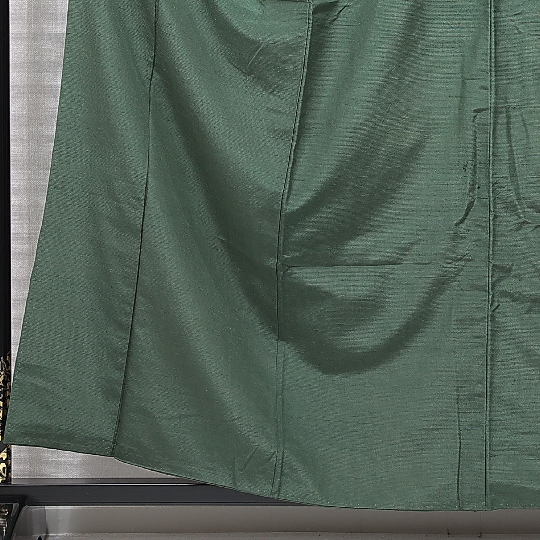 色無地（紬） 袷 身丈159cm 裄丈65cm 正絹 Cランク Mサイズ 広衿 インフォーマル 無地 緑系 1214-15609
