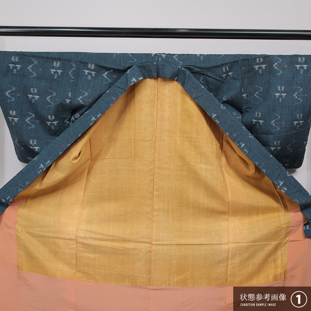紬 袷 身丈154cm 裄丈62cm 正絹 Bランク カジュアル バチ衿 Sサイズ 絣 紺系 HP 1223-15481