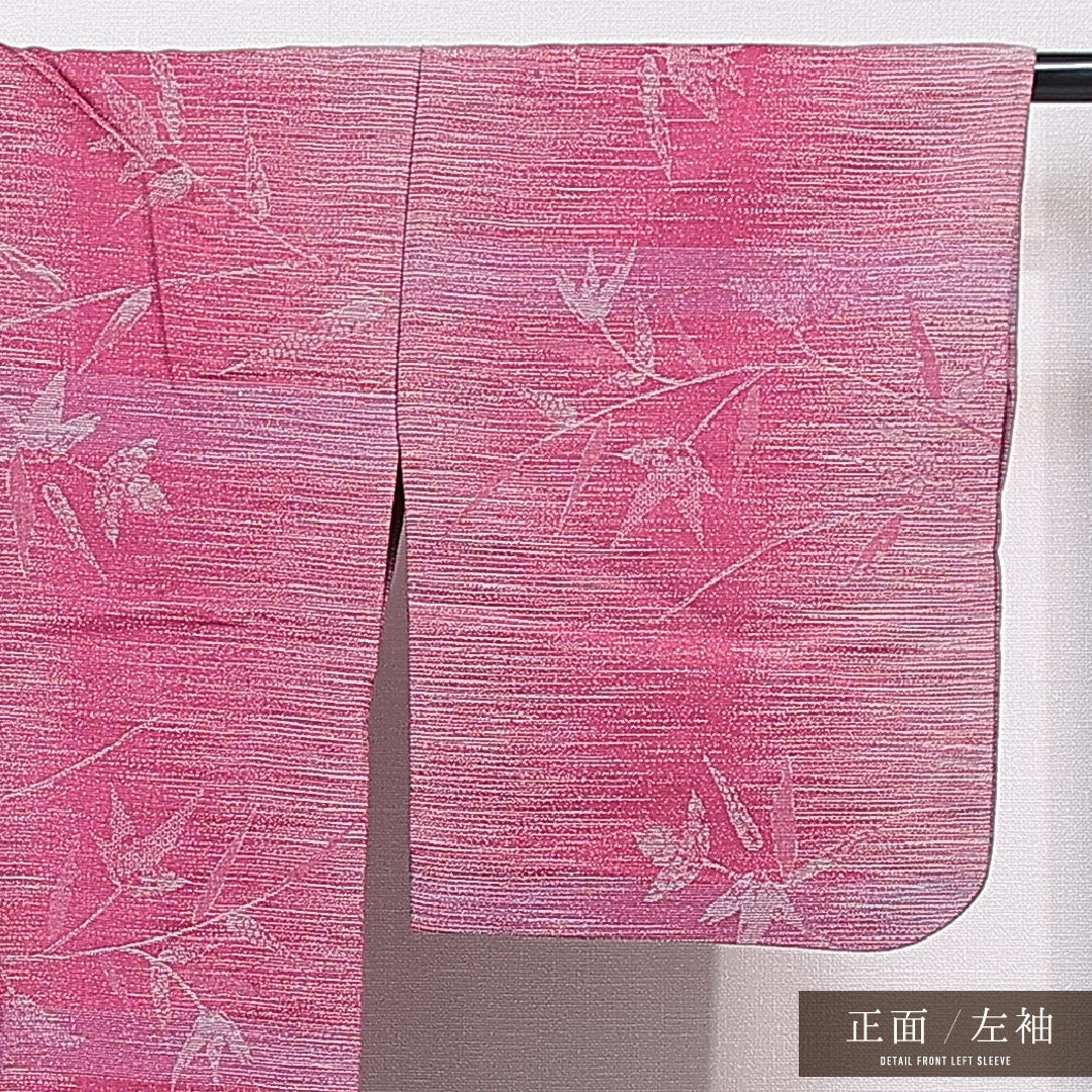 洗える着物 ウールの紬 単衣 身丈144cm 裄丈60cm ウール Sランク カジュアル バチ衿 XSサイズ 肩当て 植物柄 ピンク系 RP 1223-15542