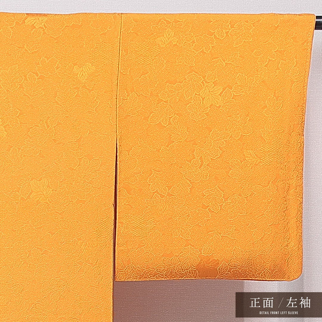 色無地 袷 身丈159cm 裄丈66cm 正絹 Sランク 一つ紋 (丸に梅鉢) 紋意匠 (葉) セミフォーマル 広衿 Mサイズ 堅牢染 ガード加工 証紙 無地 黄系 RP 1219-15701