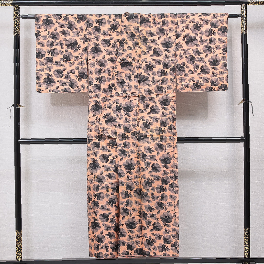 アンティーク 紬（銘仙） 袷 身丈150cm 裄丈62cm 正絹 Cランク Sサイズ 広衿 花柄 朱系 1216-15682