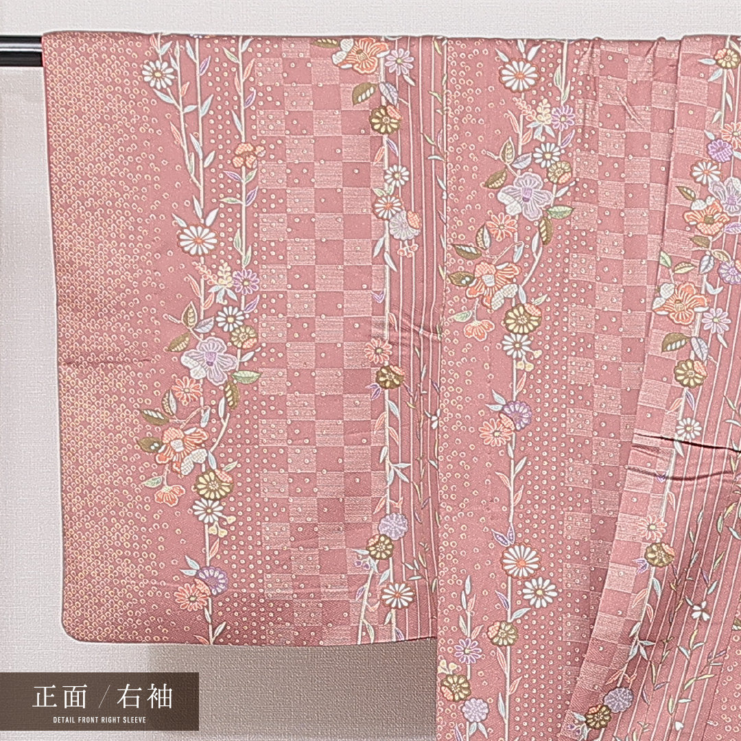 洗える着物 小紋 袷 身丈159cm 裄丈63cm ポリエステル Sランク インフォーマル 広衿 Mサイズ 市松 椿 ピンク系 RP 1221-15036