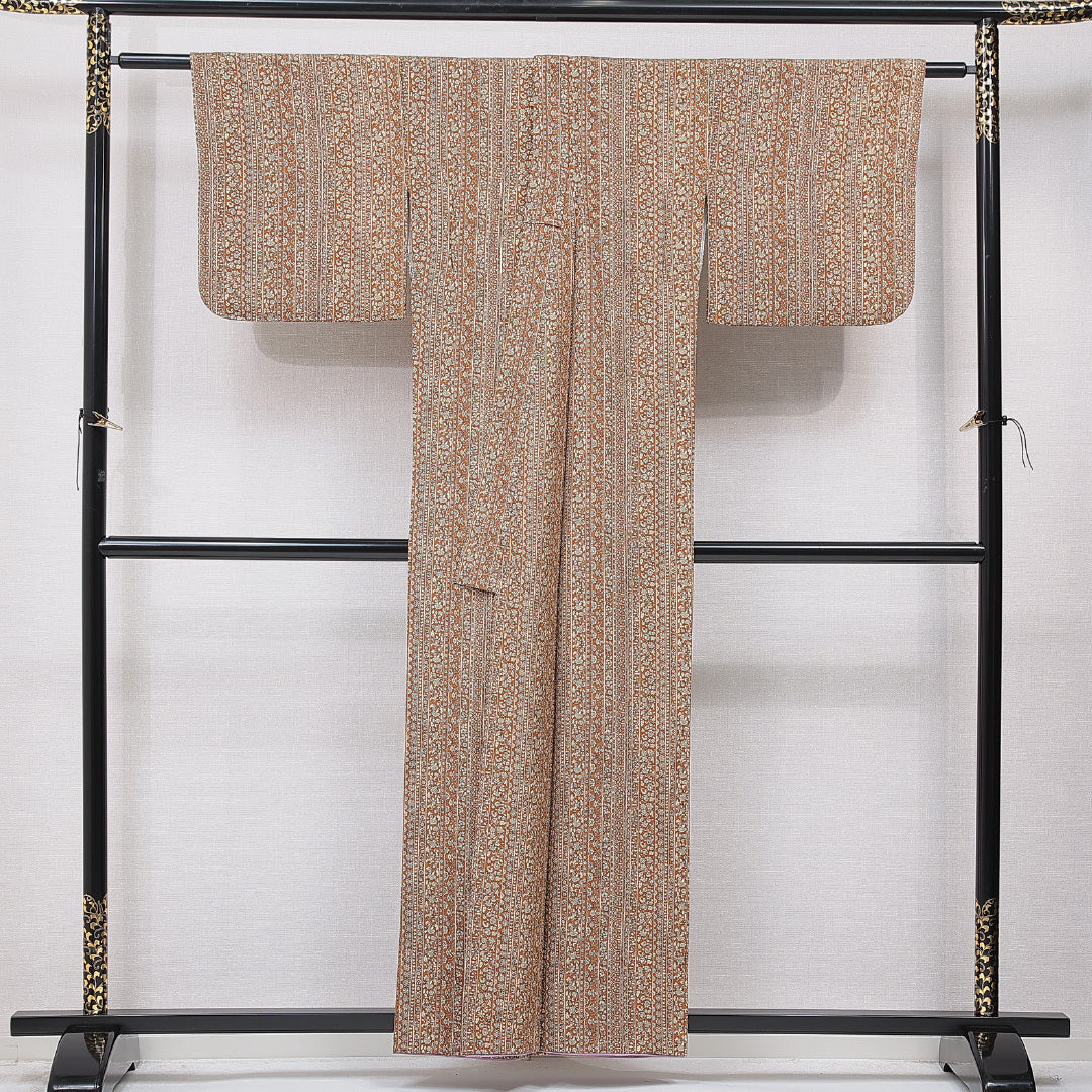 小紋 袷 身丈156cm 裄丈65cm 正絹 Dランク Mサイズ バチ衿 インフォーマル 更紗 花柄 茶系 1215-15710
