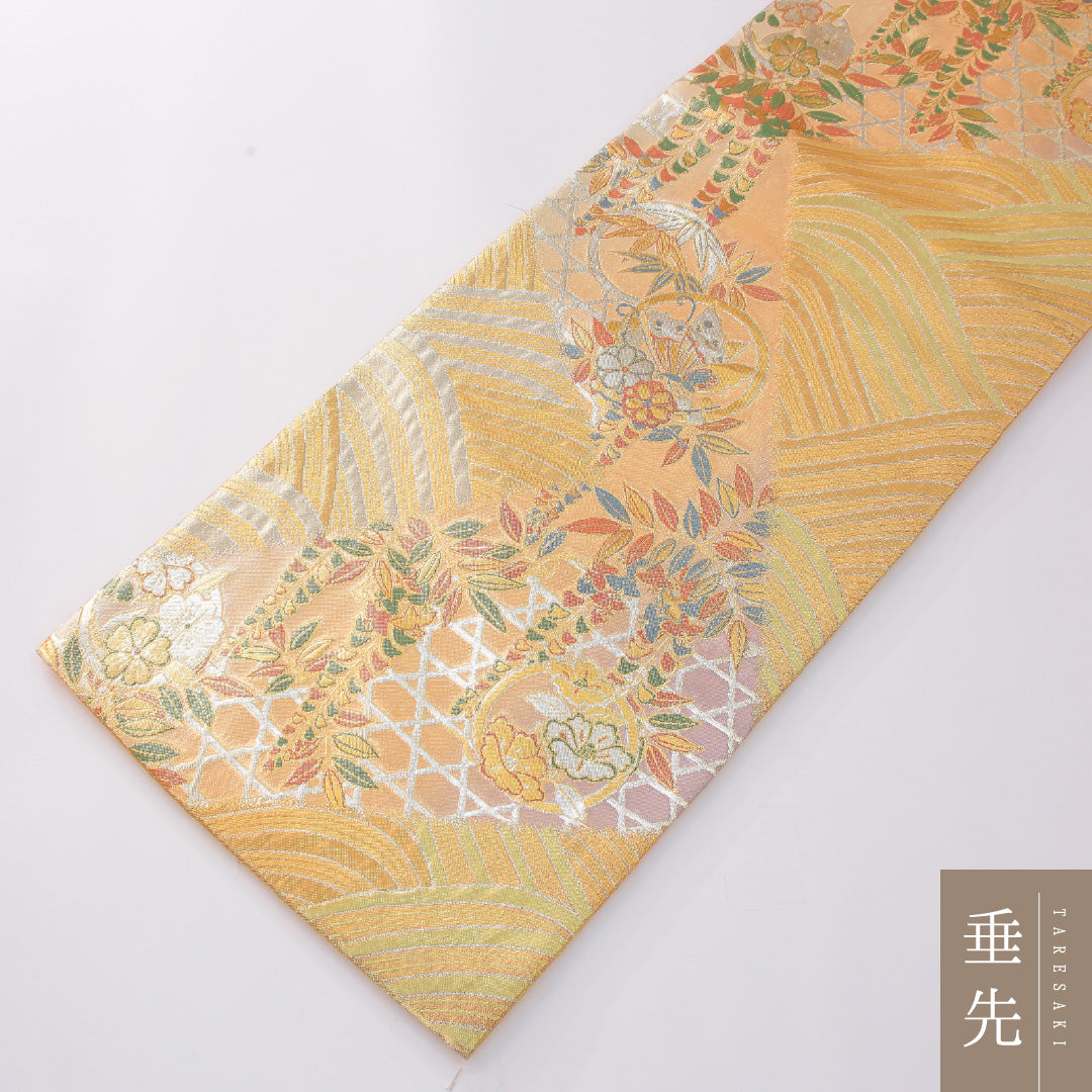 袋帯 帯丈436cm 正絹 六通 帯芯なし フォーマル 裂取り 吉祥文様 金系 1243-02265