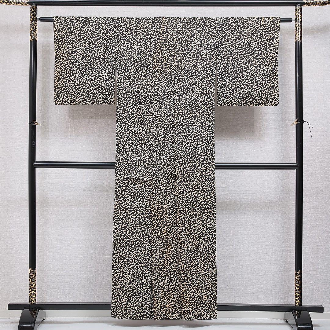 小紋 袷 身丈157cm 裄丈63cm 正絹 Cランク インフォーマル 広衿 Mサイズ ドット 黒系 LP 1221-16009