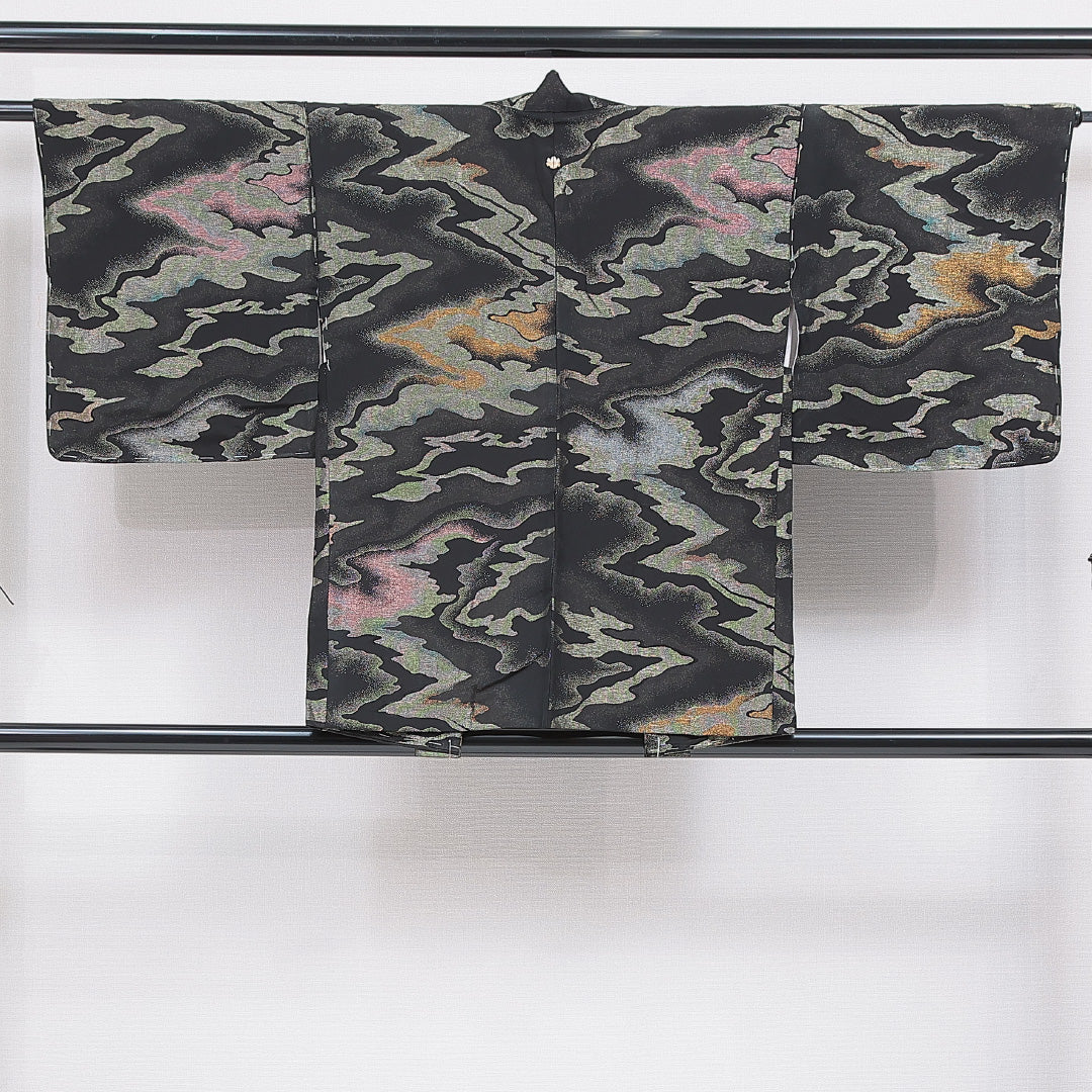 羽織（お召） 袷 身丈78cm 裄丈63cm 正絹 Sランク Sサイズ 一つ紋（五三桐） セミフォーマル 漆糸 黒系 1217-16820