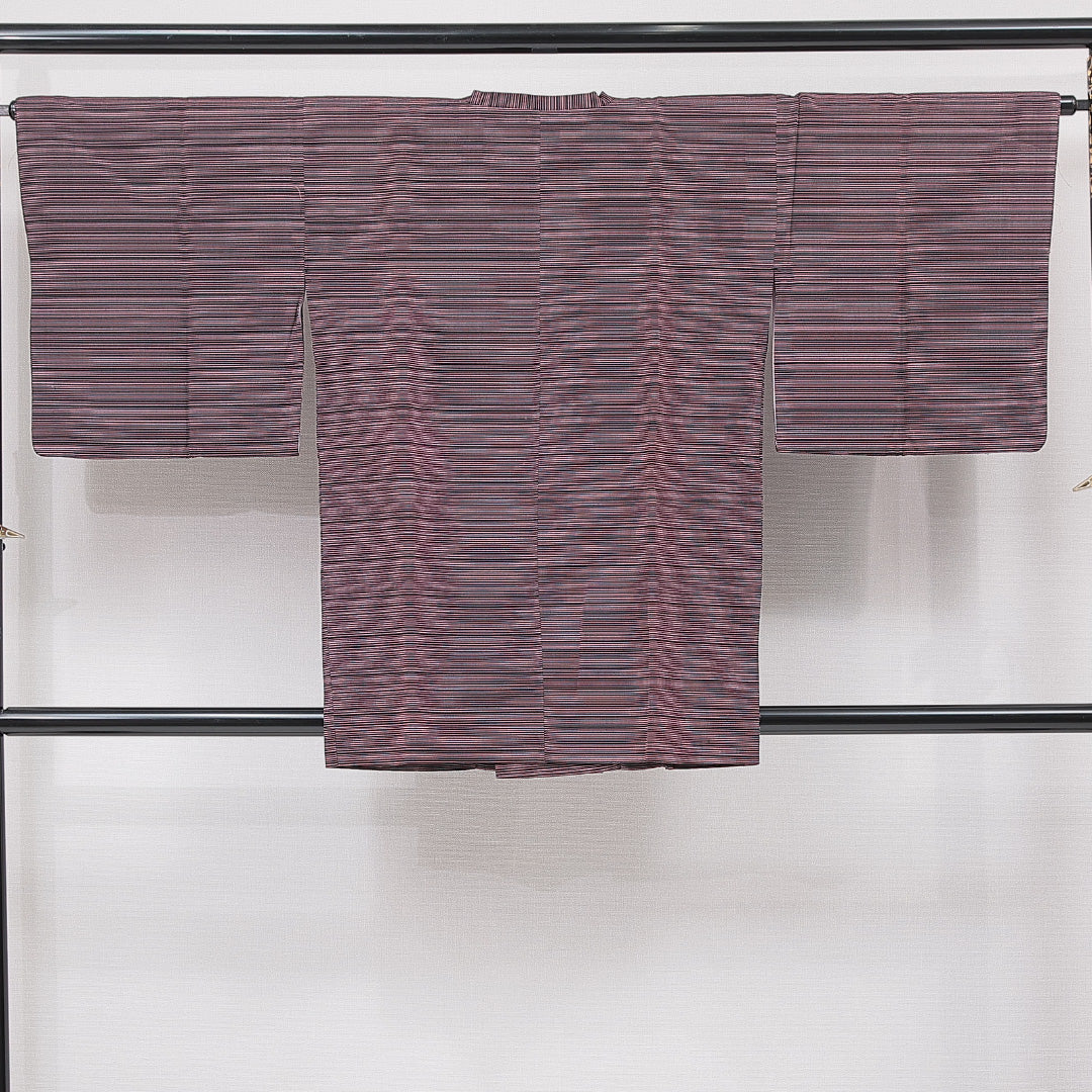 道行コート 袷 身丈85cm 裄丈65cm 正絹 Aランク Mサイズ フォーマル ポケットあり 縞 黒系 赤系 1263-15135