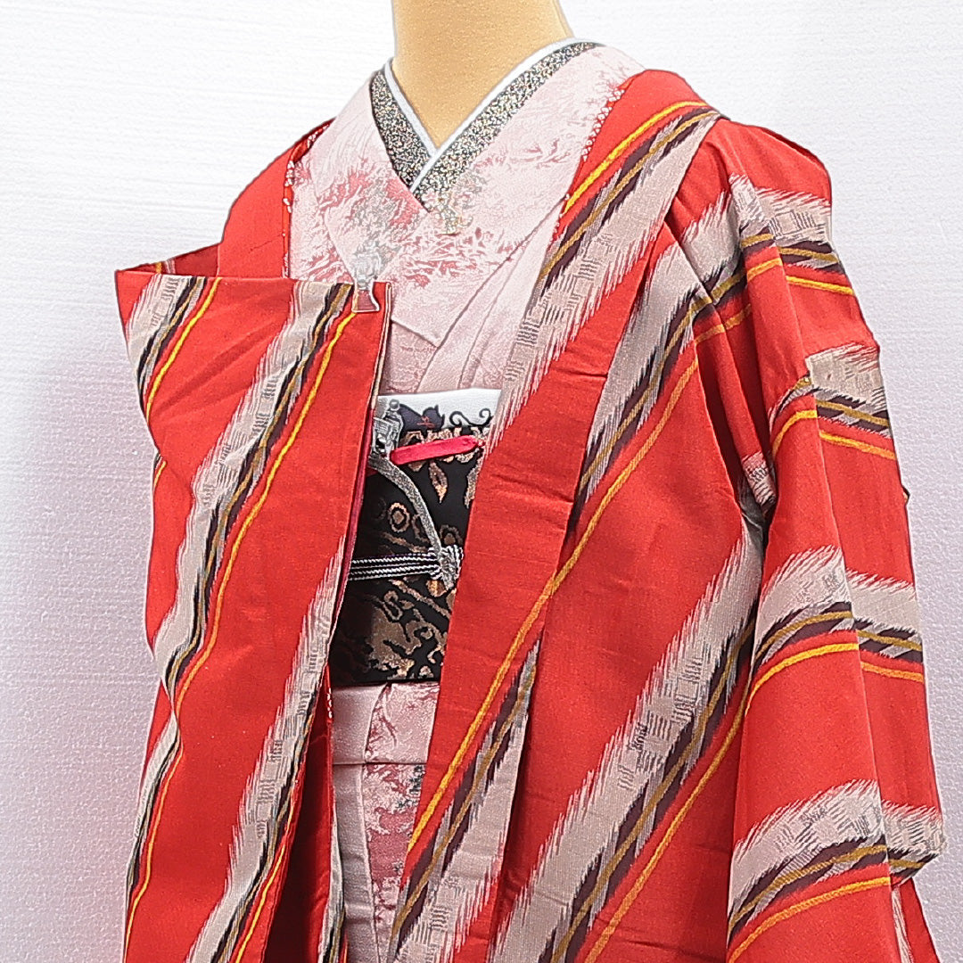 アンティーク 羽織 (銘仙) 袷 身丈97cm 裄丈65cm 正絹 Aランク Mサイズ 紐あり 創作柄 赤系 RP 1232-16772