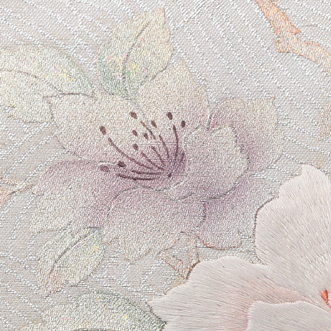 九寸名古屋帯 帯丈353cm セミフォーマル 名古屋仕立て ポイント柄 Aランク 正絹 相良刺繡 牡丹 銀系 1224-03503