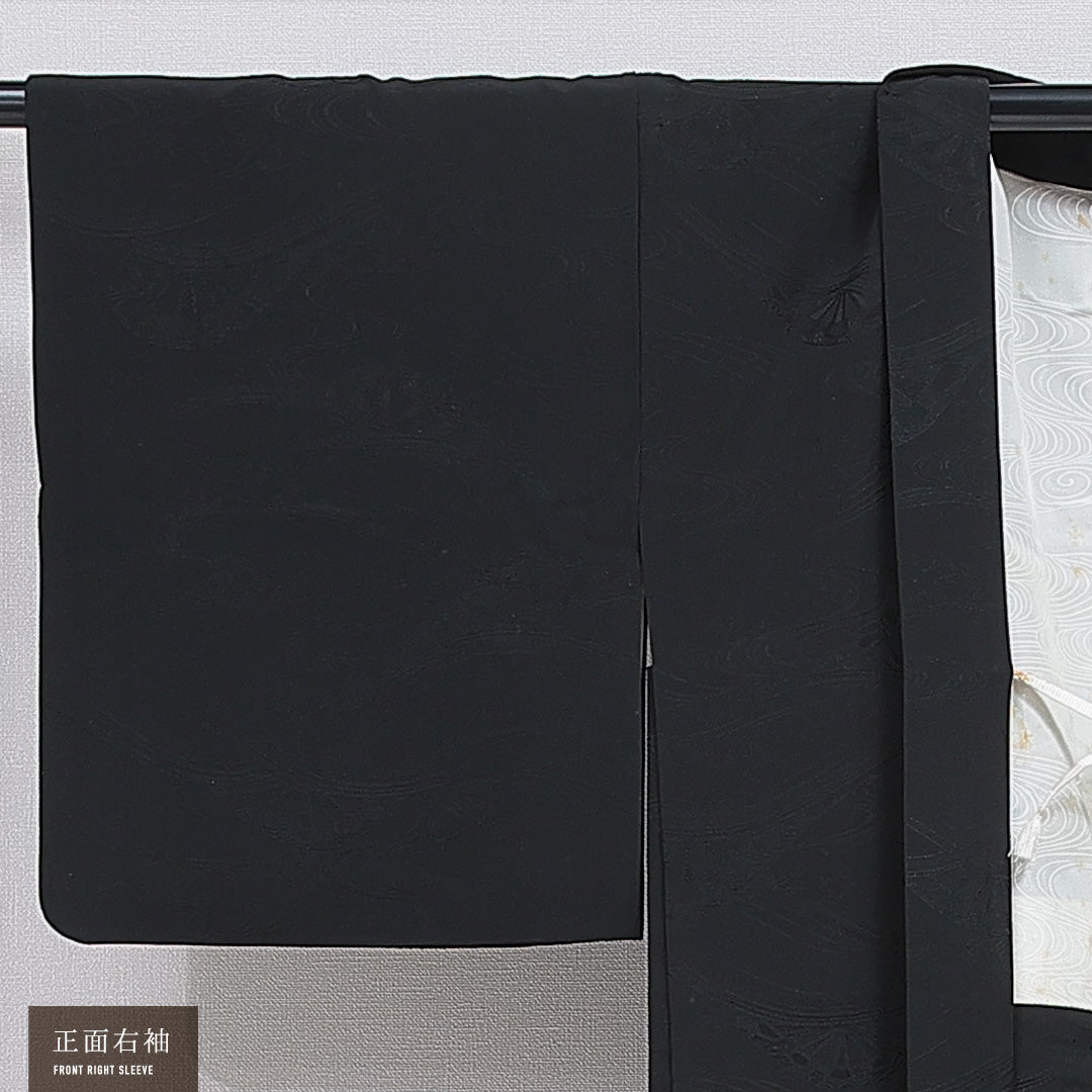 黒羽織 袷 身丈80cm 裄丈64cm 正絹 Bランク Mサイズ 一つ紋（五三桐） セミフォーマル 紐あり 紋意匠 吉祥文様 黒系 1217-16156