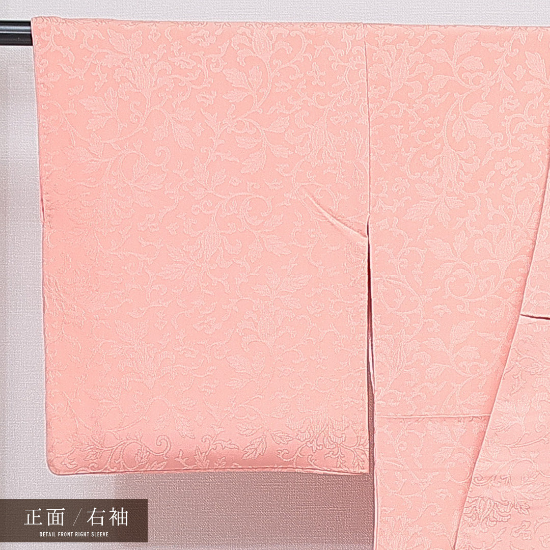 色無地 袷 身丈150cm 裄丈65cm 正絹 Aランク 一つ紋 (丸に違い鷹の羽) 紋意匠 (唐草) セミフォーマル 広衿 Sサイズ 朱系 RP 1219-16726