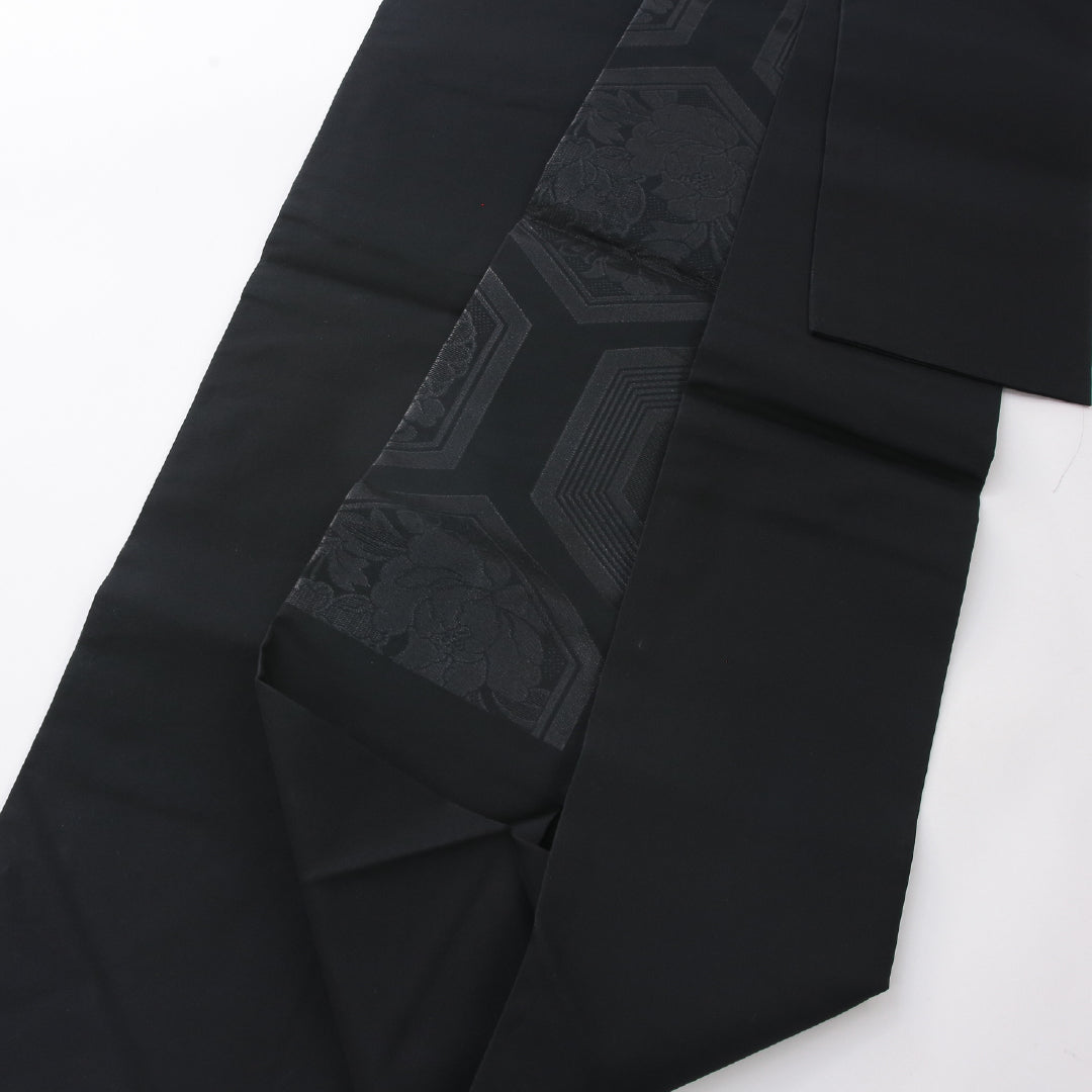 未使用品 九寸名古屋帯 （夏帯） Nランク 帯丈347cm 正絹 六通 名古屋仕立て 織り 弔事用 菊亀甲 黒系 RP 1245-03963