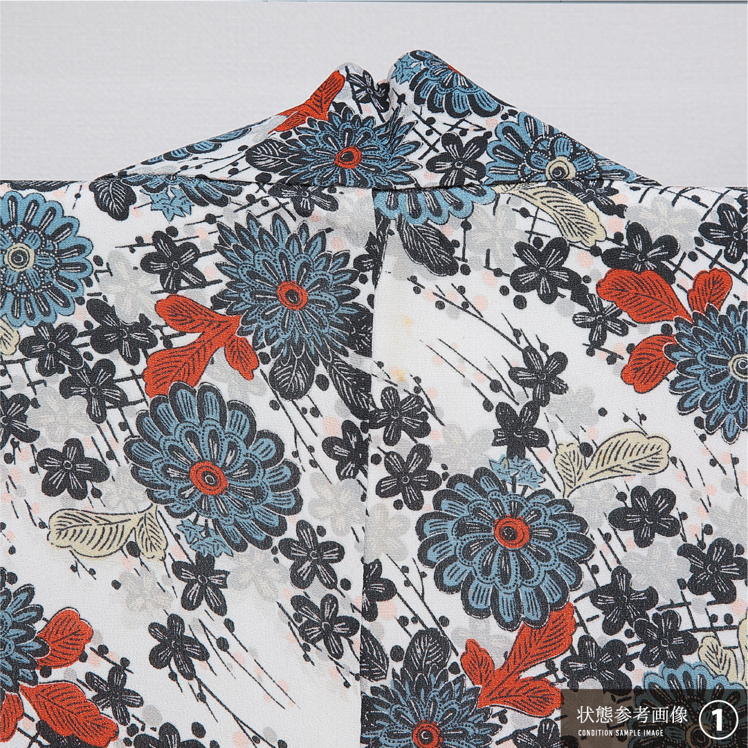 羽織 袷 身丈89cm 裄丈63cm 正絹 Bランク Sサイズ カジュアル 紐あり 菊 白系 多色系 1217-16157