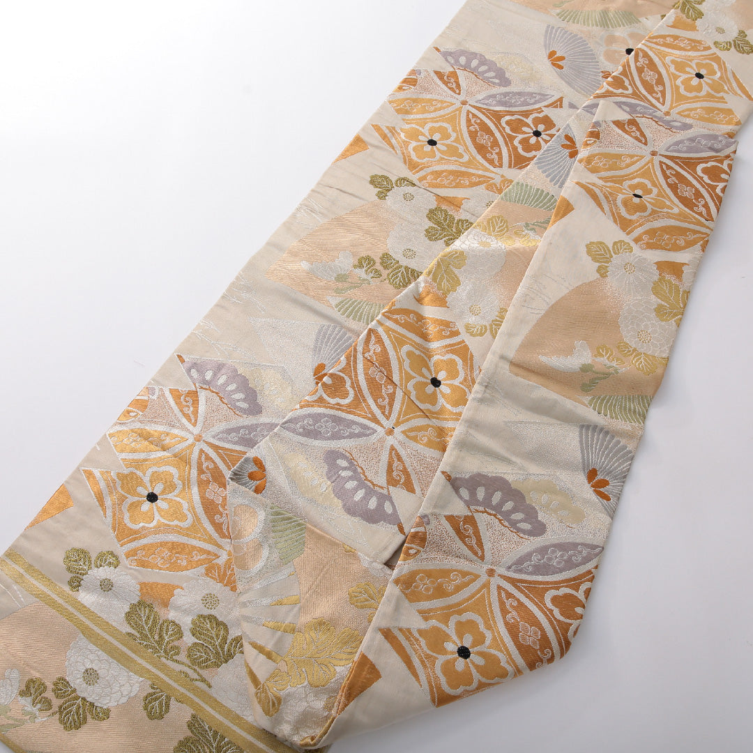 アンティーク 九寸名古屋帯 帯丈370cm 名古屋仕立て 全通 Cランク 正絹 扇 梅 クリーム系 1224-03813