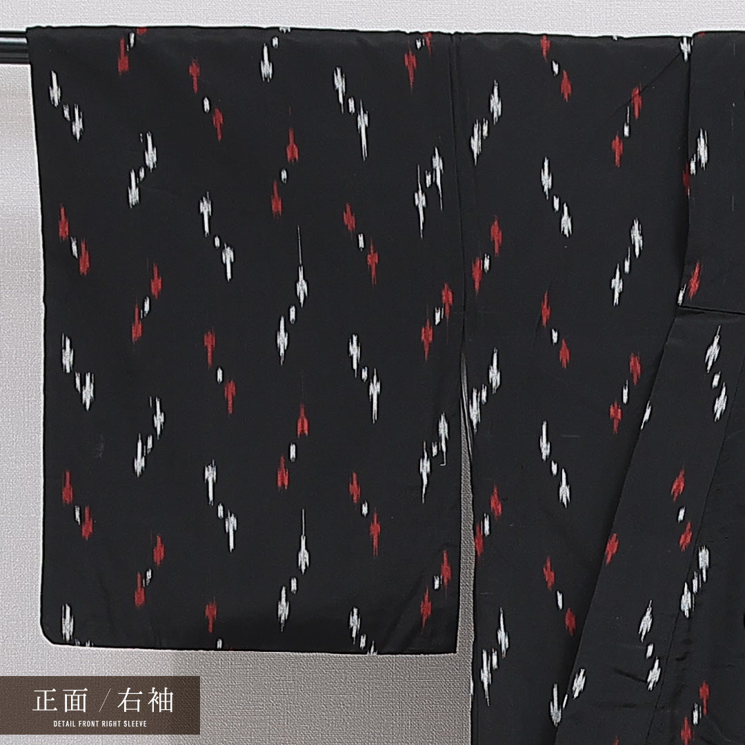 アンティーク お召 袷 身丈143cm 裄丈62cm 正絹 Bランク XSサイズ バチ衿 創作柄 黒系 1265-15967