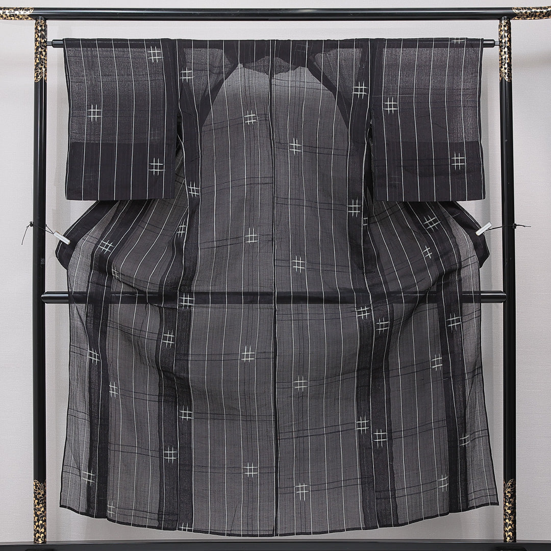 麻の紬（小千谷縮） 夏物 洗える着物 夏物 身丈156cm 裄丈63cm 麻 Sランク Mサイズ バチ衿 カジュアル 縞 紺系 1216-15351