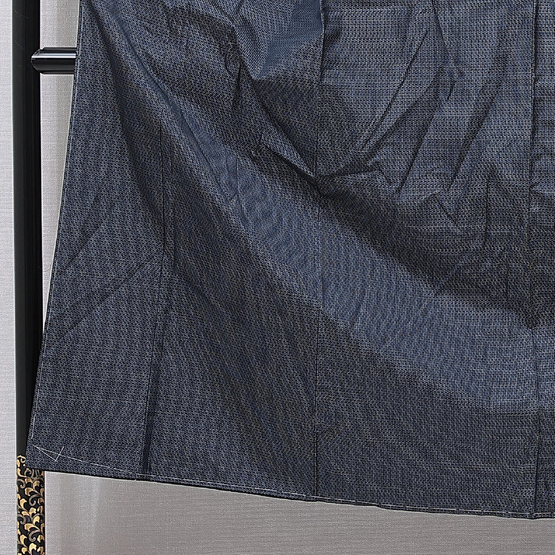 男着物 袷 身丈148cm 裄丈72cm 正絹 Aランク カジュアル 棒衿 Lサイズ 亀甲 紺系 RP 1224-15760