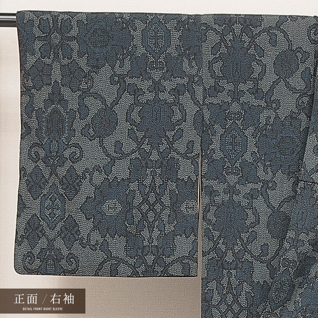 紬 袷 身丈150cm 裄丈61cm 正絹 Sランク カジュアル 広衿 Sサイズ 唐華 グレー系 M4 1223-16928