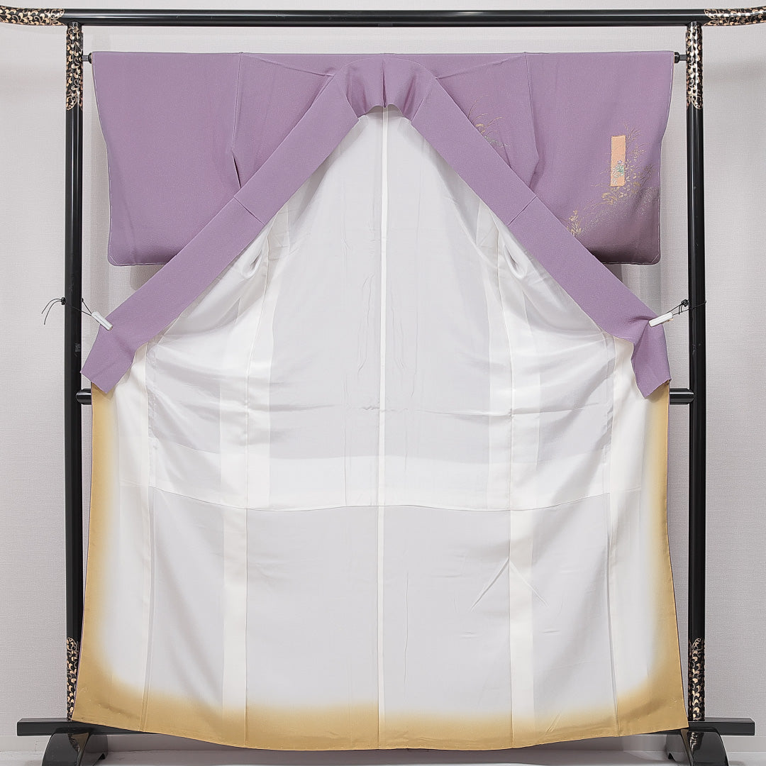 未使用品 付下げ 袷 身丈164cm 裄丈64cm 正絹 Nランク インフォーマル 広衿 Lサイズ 金彩 蘇州刺繍 金駒刺繍 ガード加工 しつけ糸 菊 花鳥 グレー系 M4 1218-15077