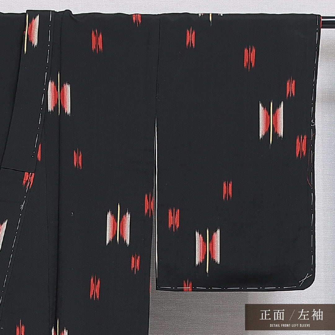 アンティーク お召 袷 身丈155cm 裄丈63cm 正絹 Aランク Mサイズ バチ衿 創作柄 黒系 1265-15968