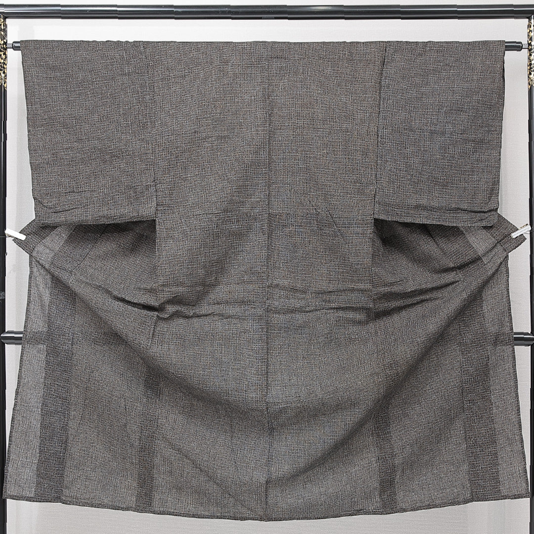 男着物 単衣 身丈137cm 裄丈64cm 正絹 Sランク Sサイズ 棒衿 カジュアル 居敷当て 肩当て 無地 黒系 1219-15237