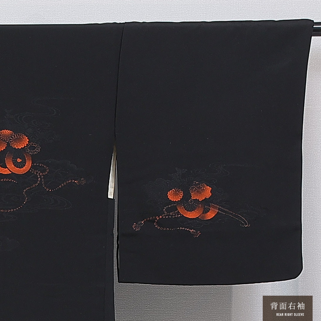 黒羽織 袷 身丈80cm 裄丈63cm 正絹 Aランク Sサイズ インフォーマル 紐あり 花車 絵羽羽織 黒系 1217-16154