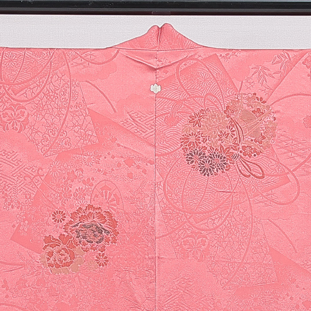 アンティーク 羽織 袷 身丈93cm 裄丈62cm 正絹 Aランク Sサイズ 一つ紋（五三桐） 鼓 牡丹 ピンク系 1217-16198