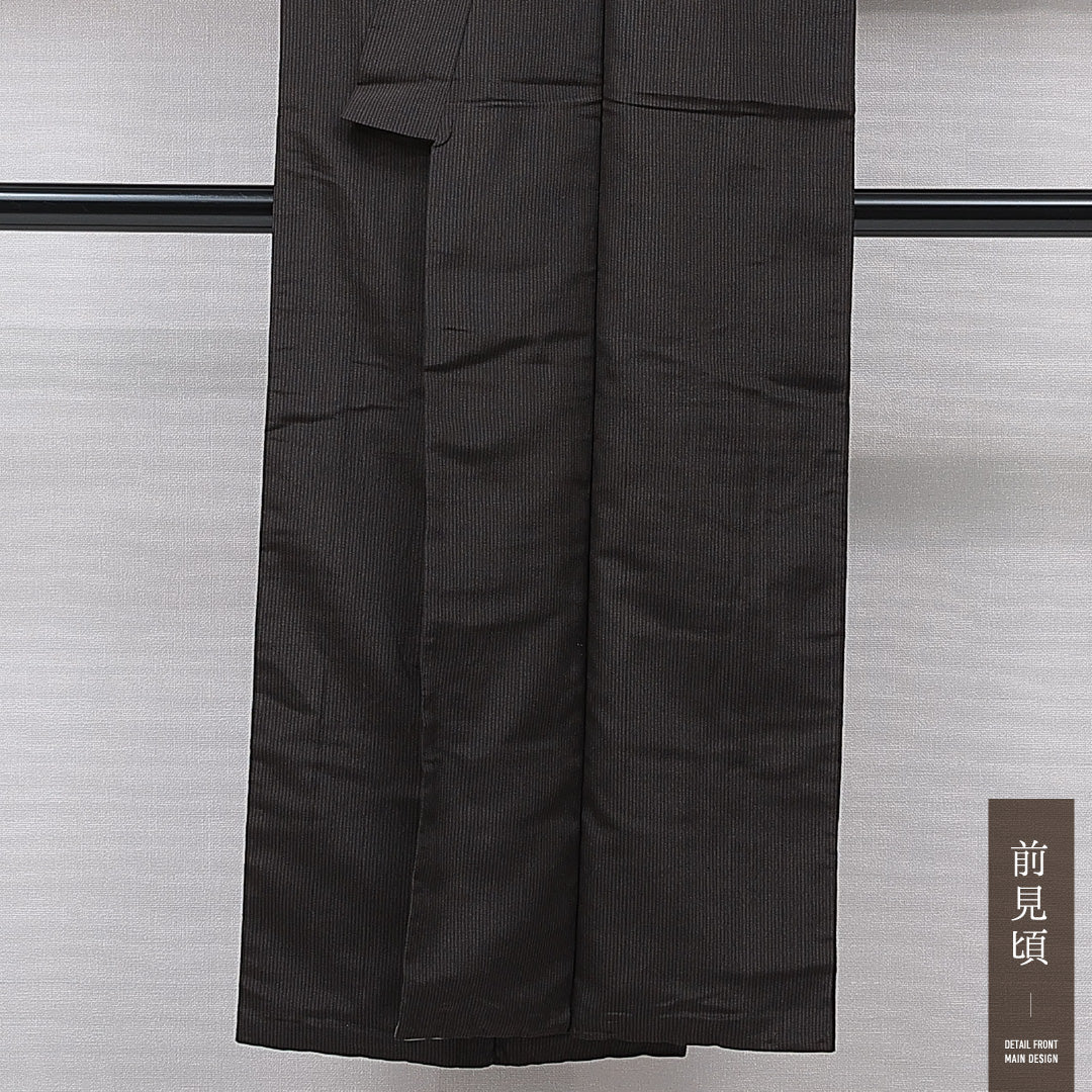 小紋 袷 身丈143cm 裄丈63cm 正絹 Aランク インフォーマル バチ衿 XSサイズ 縞 茶系 RP 1221-15604
