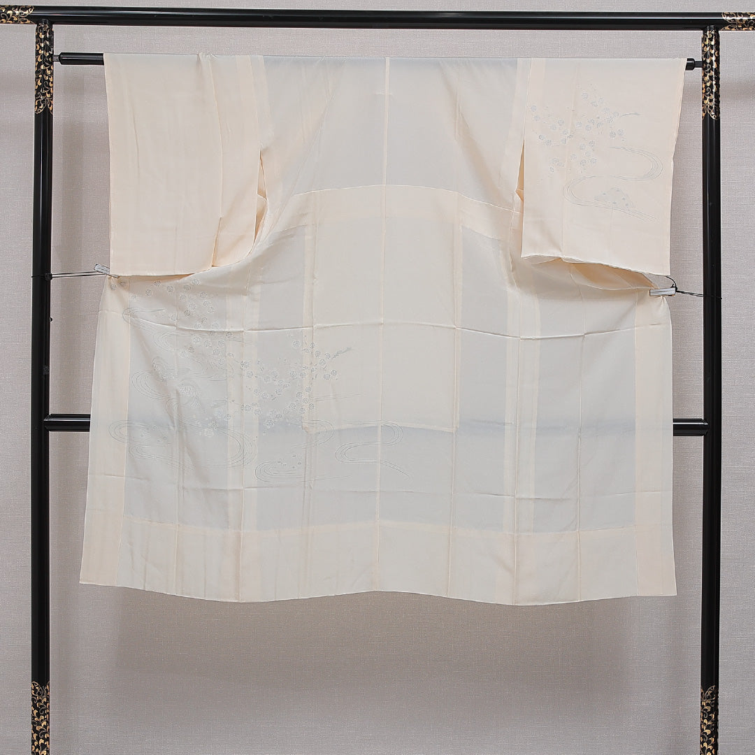 長襦袢 無双袖 身丈124cm 裄丈62cm 正絹 Sランク Mサイズ 居敷当て 吉祥文様 クリーム系 RP 1239-16637