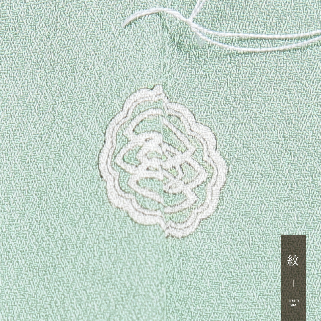 付下げ 袷 身丈153cm 裄丈61cm 正絹 Sランク Sサイズ 広衿 一つ紋 セミフォーマル 花柄 ぼかし染 刺繍 落款 緑系 1261-15905