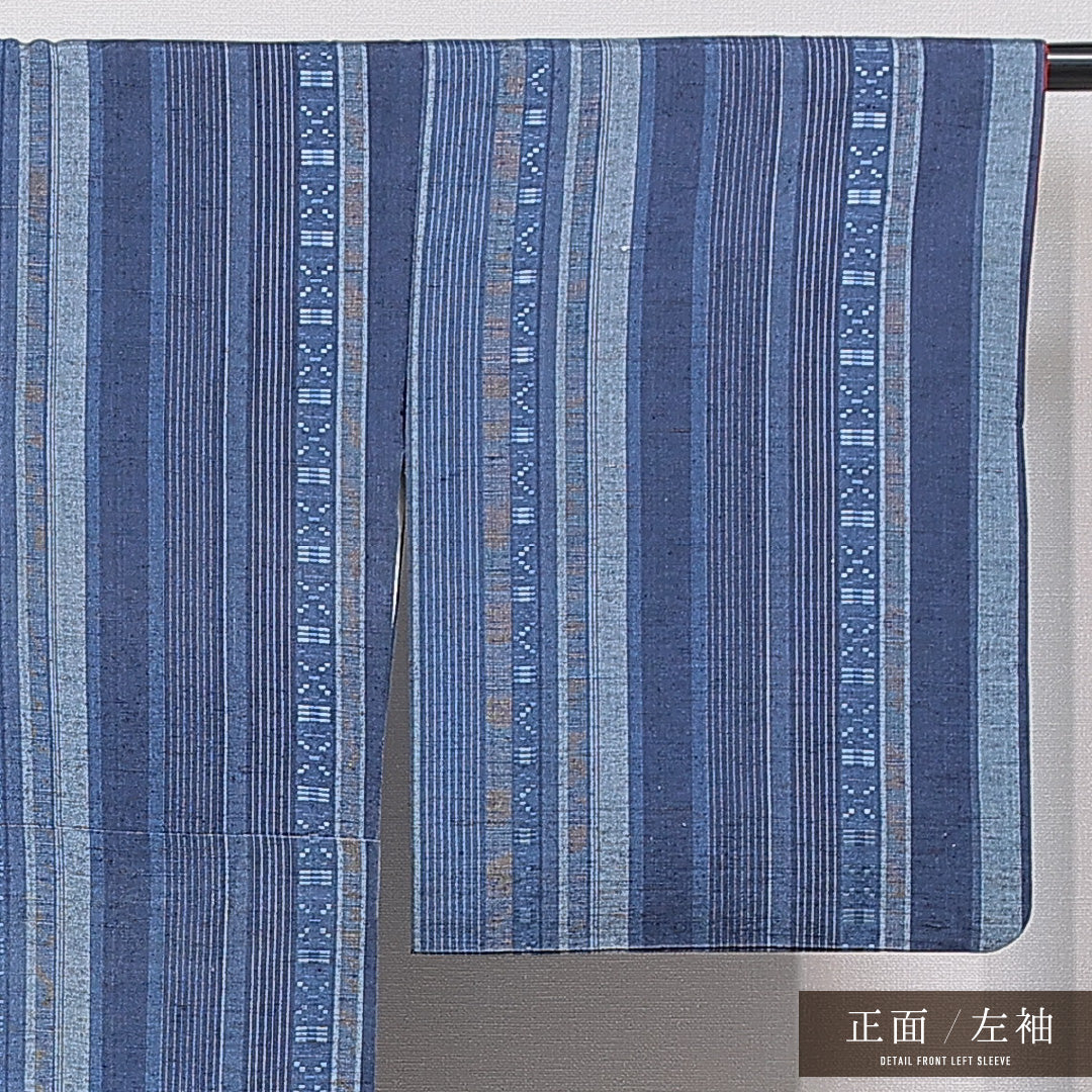 紬 袷 身丈159cm 裄丈64cm 正絹 Sランク カジュアル 広衿 Mサイズ 幾何学柄 青系 RP 1223-15566