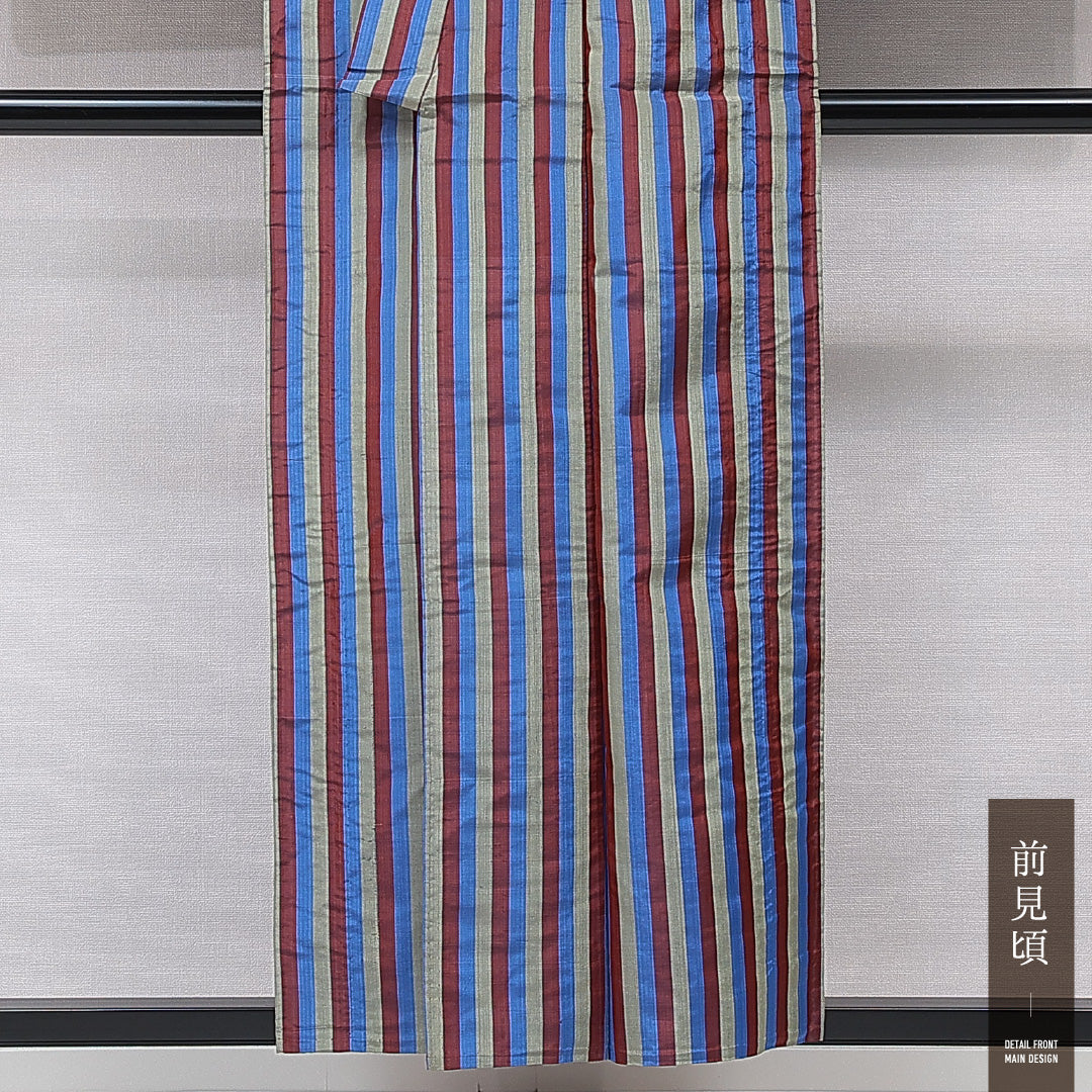 大島紬 単衣 身丈154cm 裄丈61cm 正絹 Sランク インフォーマル バチ衿 Sサイズ 居敷当て 肩当て 縞 多色系 RP 1223-15366