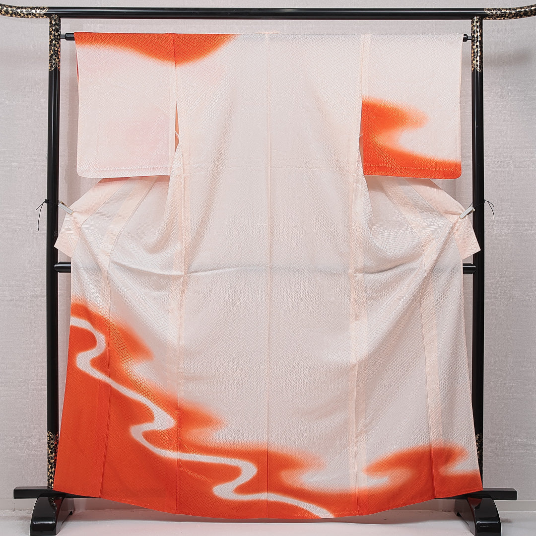 訪問着 洗える着物 単衣 身丈163cm 裄丈63cm ポリエステル Aランク Lサイズ バチ衿 セミフォーマル 紋意匠 紗綾形 流水 ピンク系 1212-15674