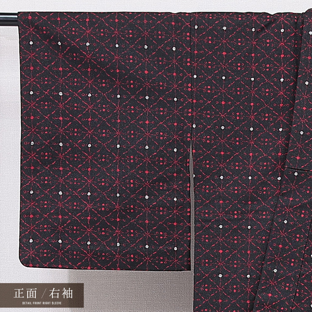 洗える着物 ウールの紬 単衣 身丈153cm 裄丈61cm ウール Sランク カジュアル バチ衿 Sサイズ 居敷当て 肩当て 抽象柄 黒系 RP 1223-15543