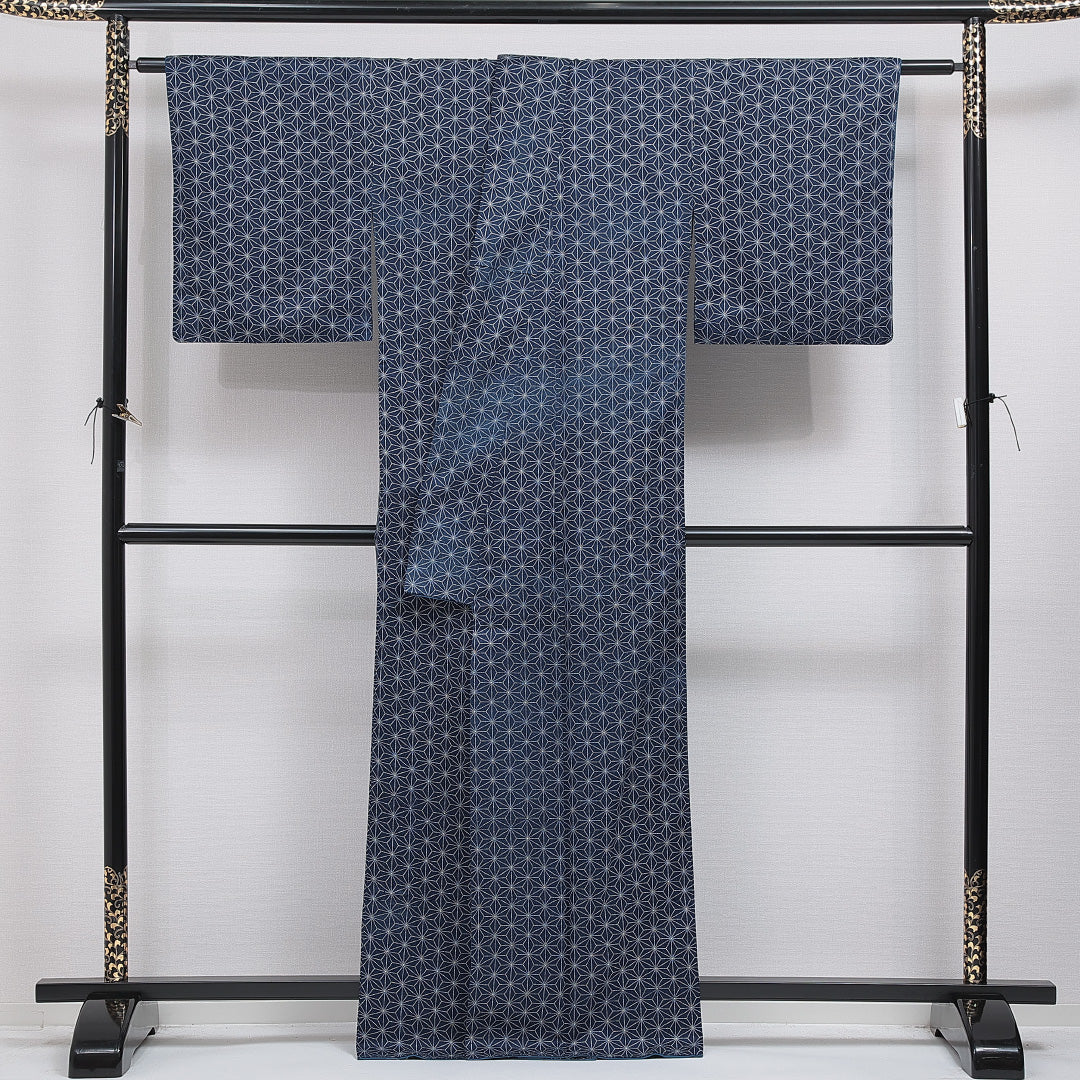 洗える着物 小紋 袷 身丈164cm 裄丈63cm ポリエステル Cランク インフォーマル 広衿 Lサイズ 麻の葉 紺系 LP 1221-16237