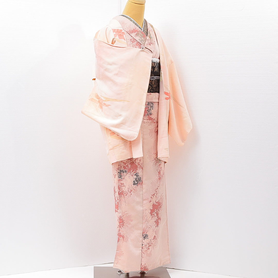 羽織 袷 身丈76cm 裄丈64cm 正絹 Cランク カジュアル Mサイズ 創作柄 ピンク系 HP 1232-15252
