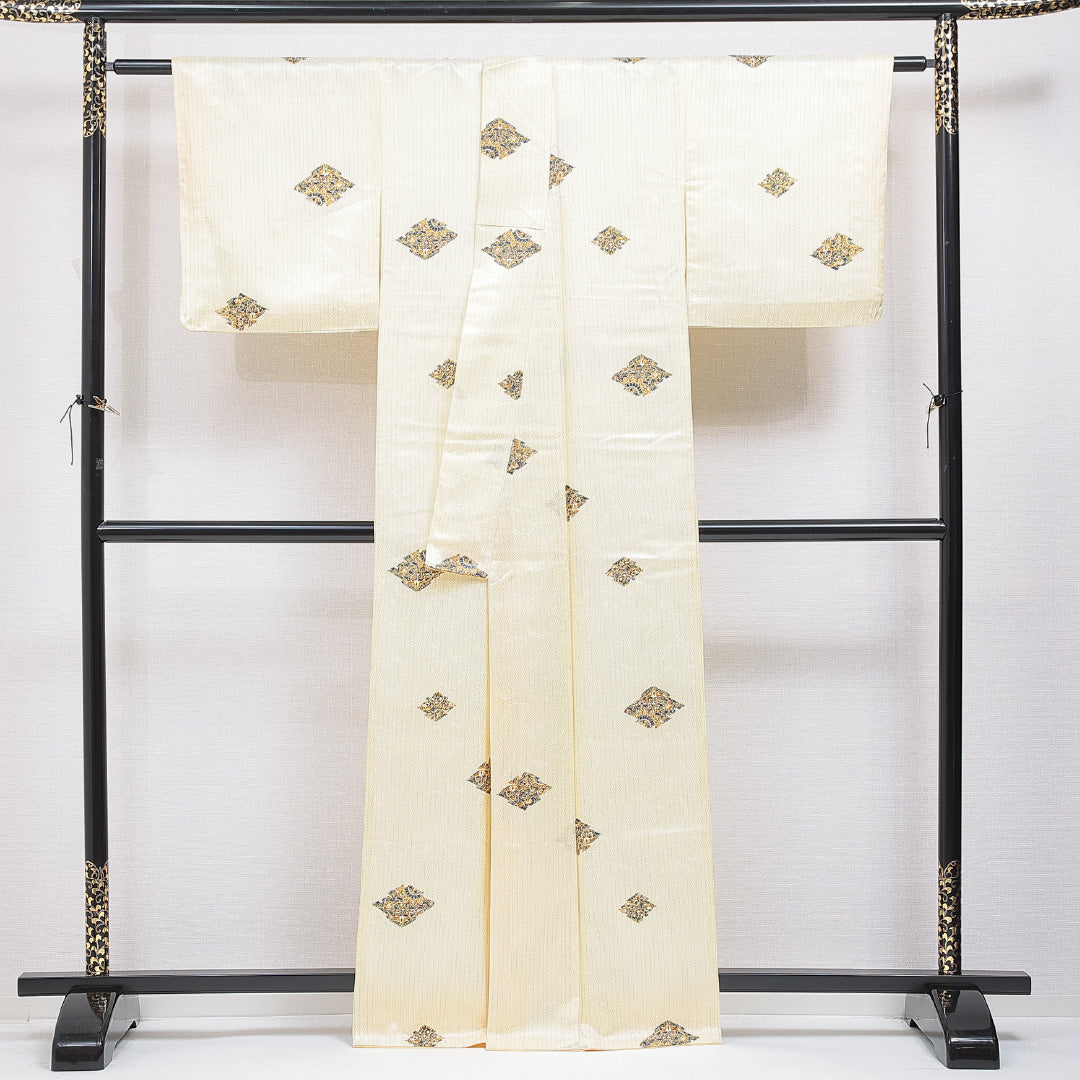 洗える着物 小紋 袷 身丈163cm 裄丈65cm ポリエステル Sランク インフォーマル 広衿 Lサイズ 松皮菱 花柄 黄系 RP 1221-16364